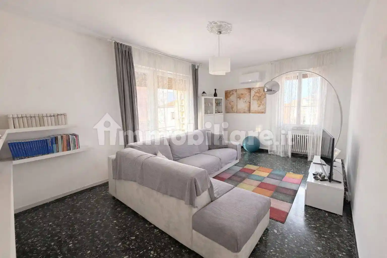 Appartamento in vendita a Modena