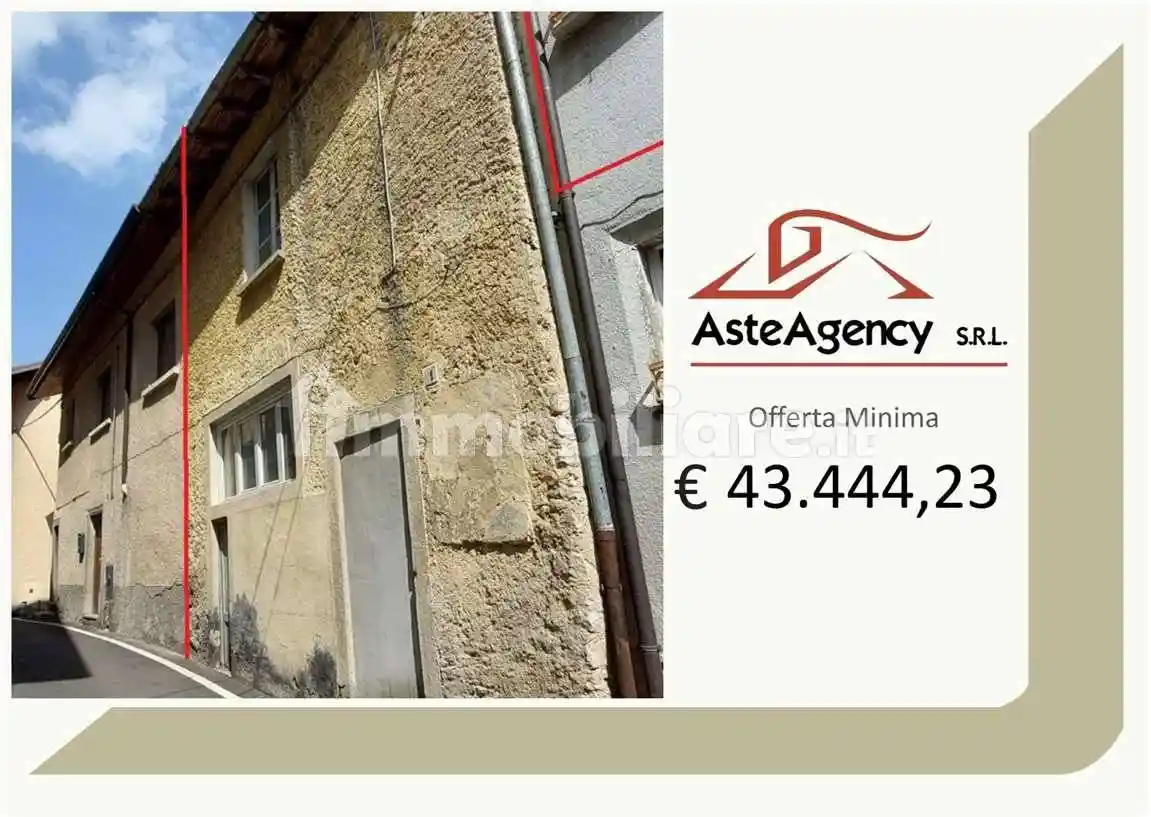 Casa indipendente in vendita a Fonteno