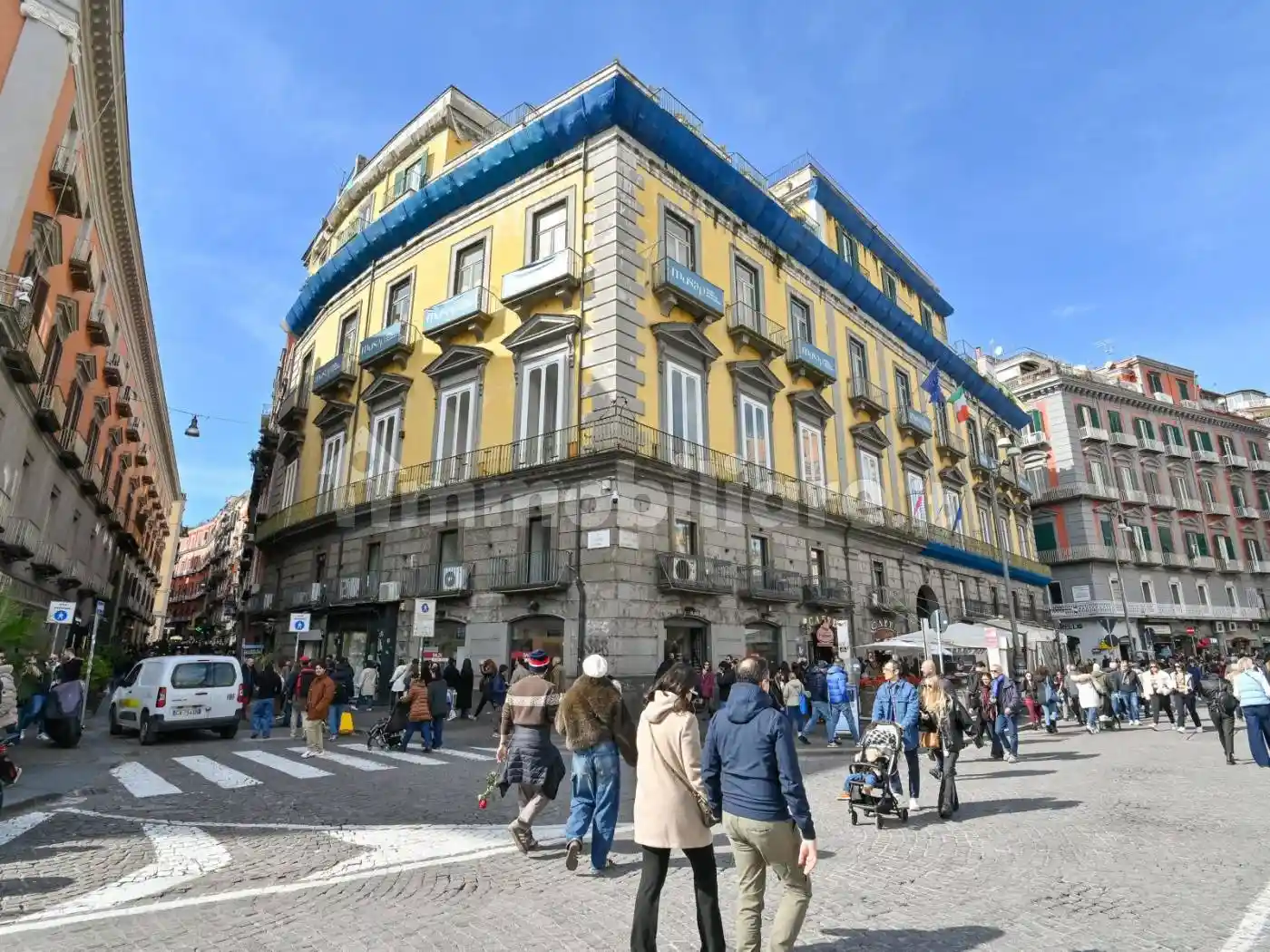 Appartamento in vendita a Napoli