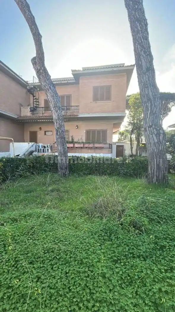 Villetta a schiera in affitto a Anzio