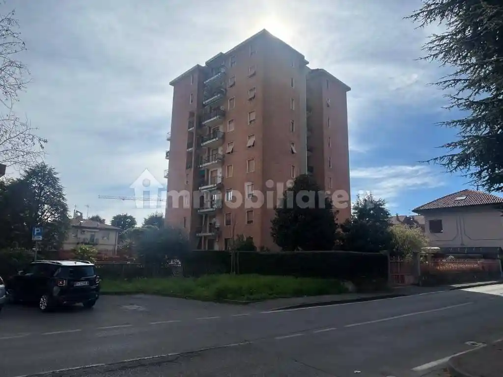 Appartamento in vendita a Cesano Maderno