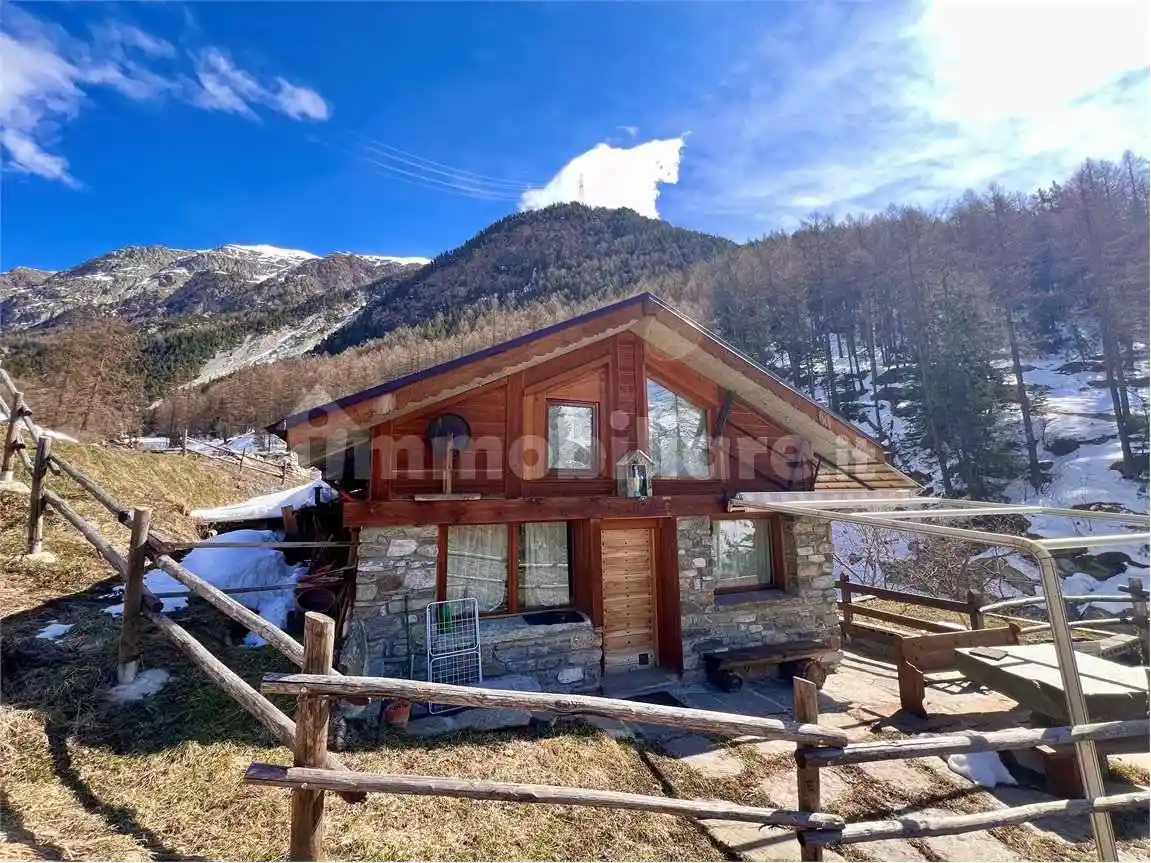 Casa indipendente in vendita a Cogne