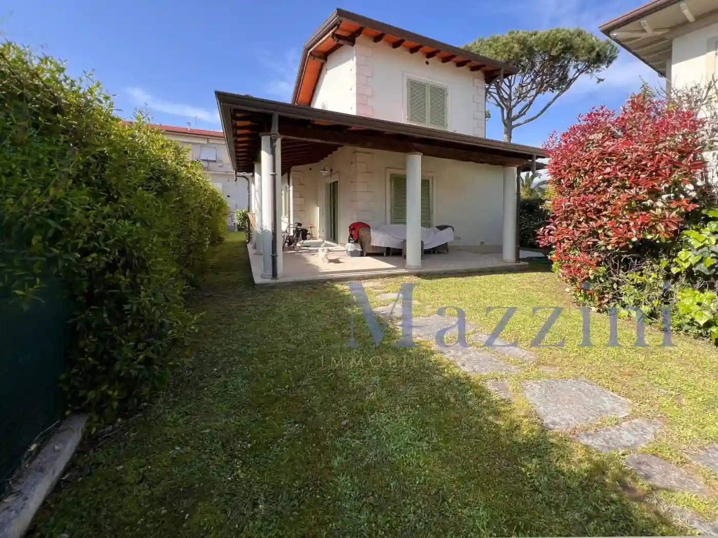 Villa - foto 2