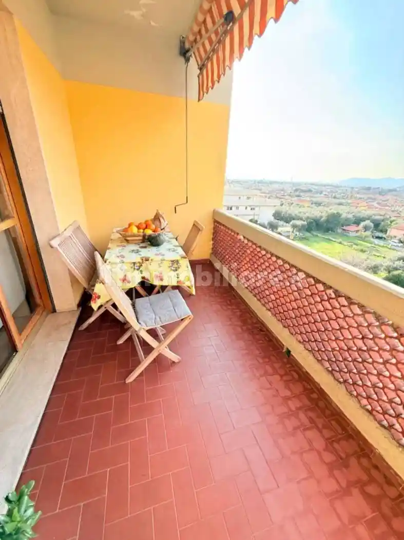 Appartamento in vendita a Massa