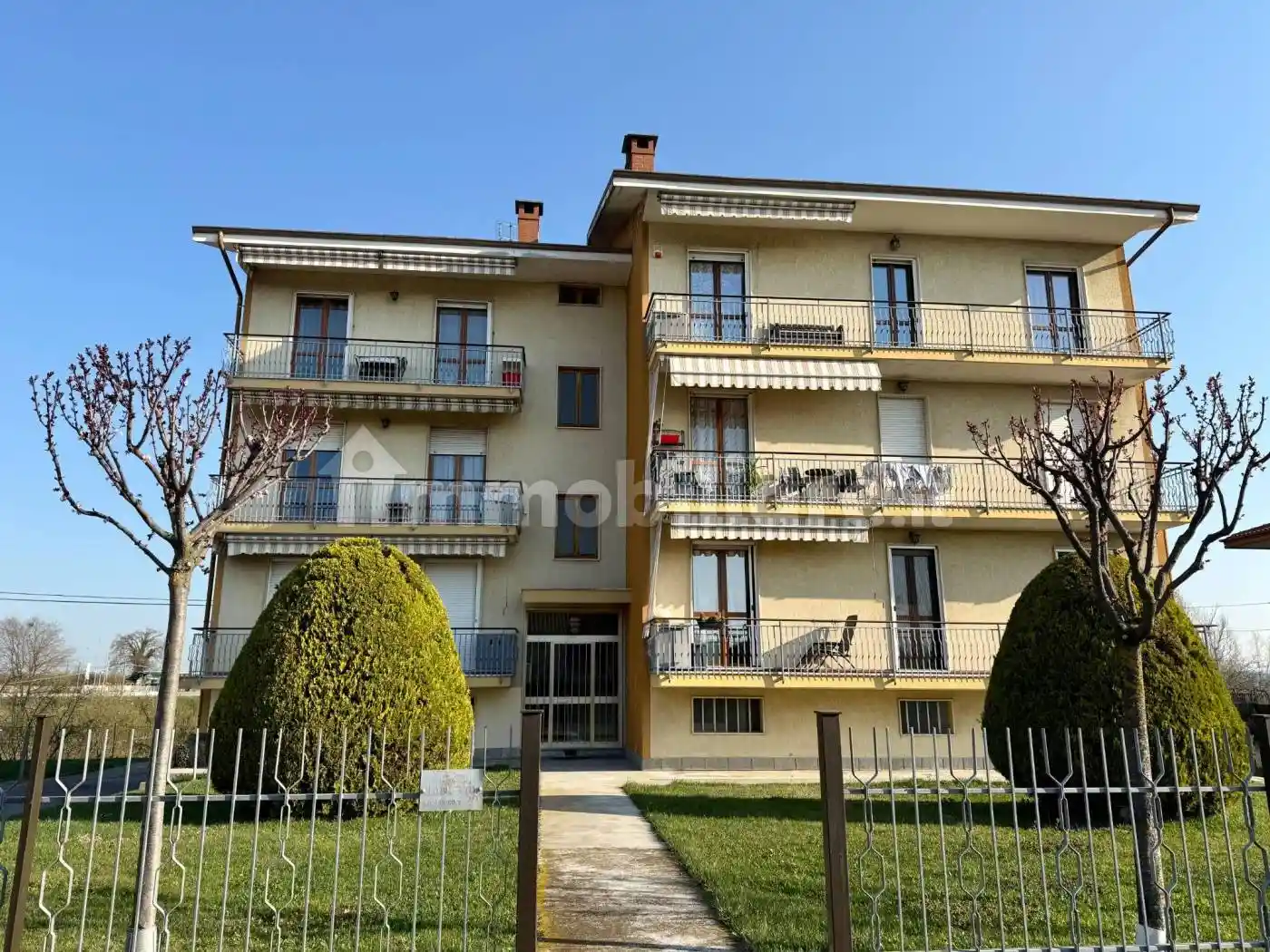 Appartamento in vendita a Carrù