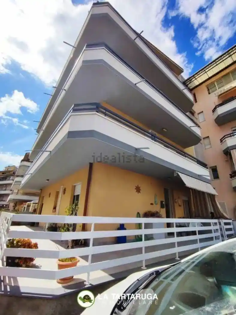 Appartamento in vendita a Furci Siculo