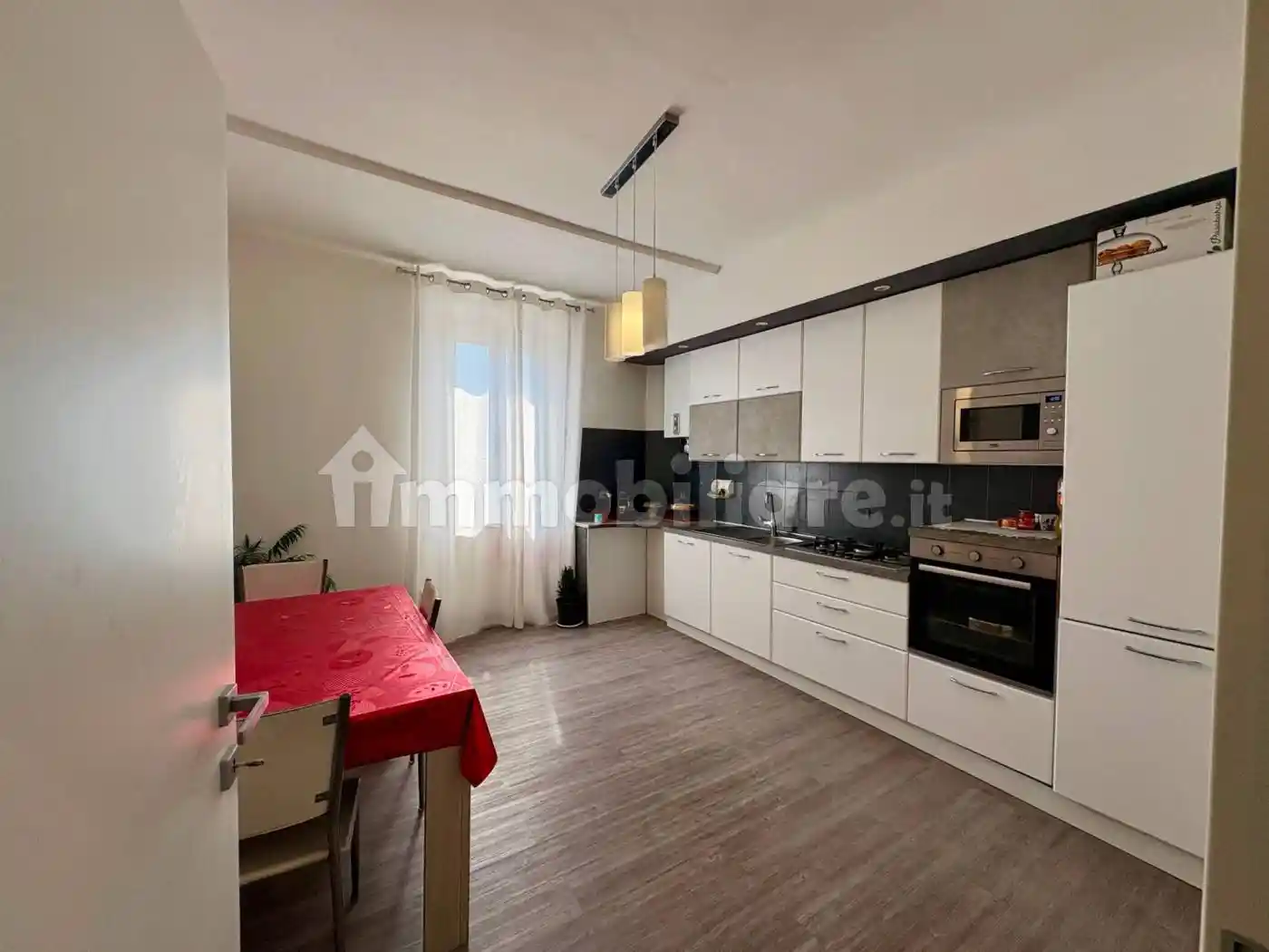 Appartamento in vendita a Piacenza