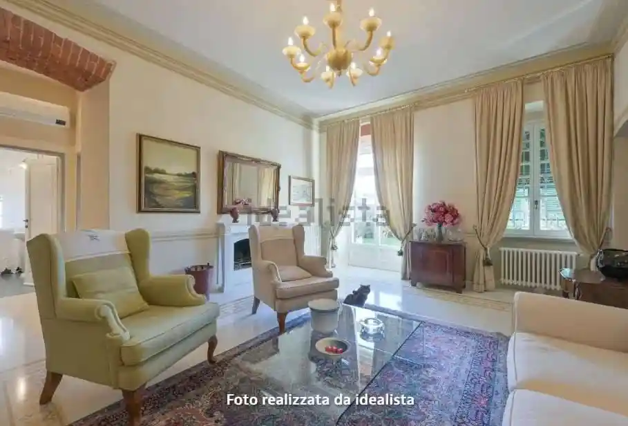 Appartamento in vendita a Sarzana