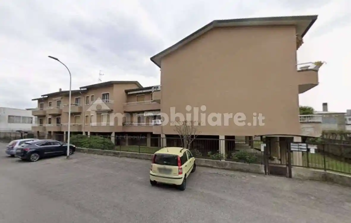 Appartamento in vendita a Seregno