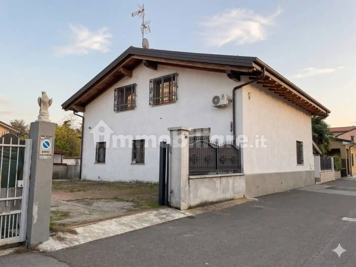 Villa in vendita a Inveruno