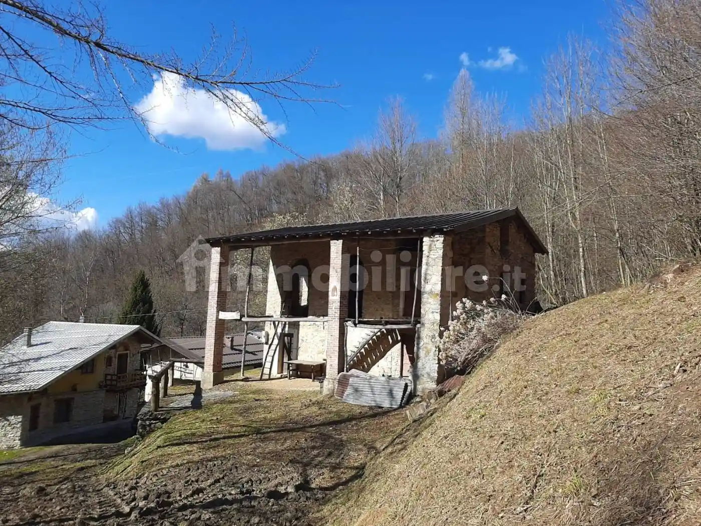 Rustico - Casale in vendita a Roccavione