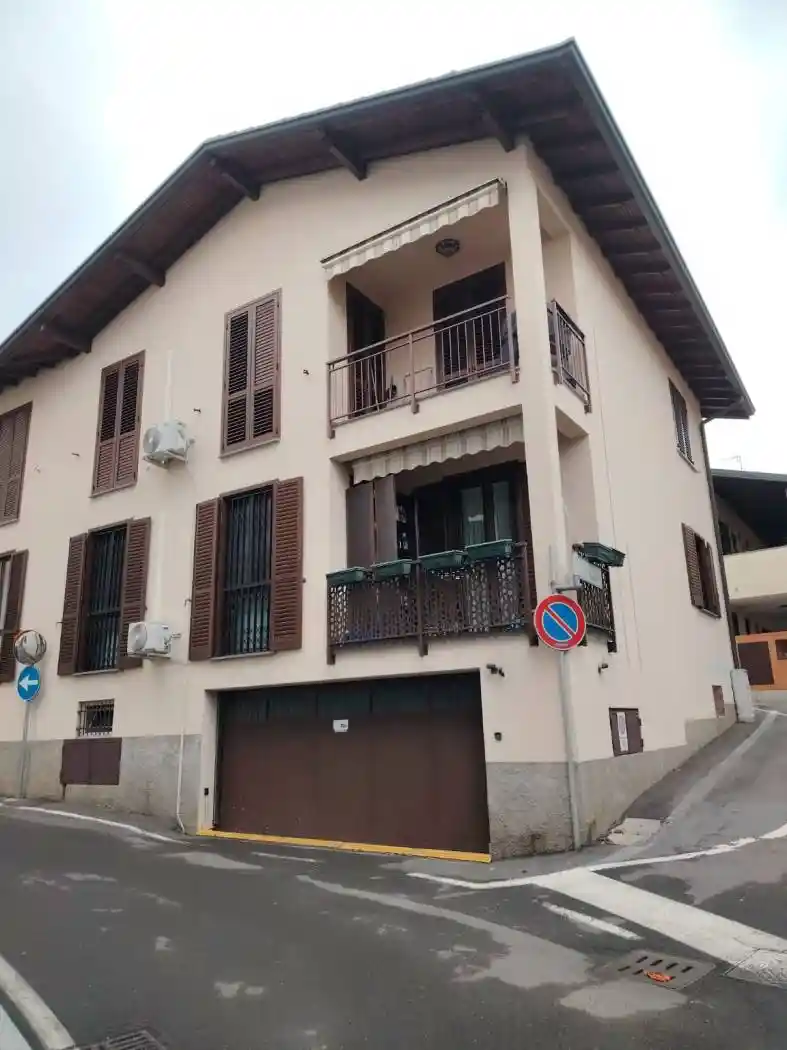 Appartamento in vendita a Solbiate con Cagno