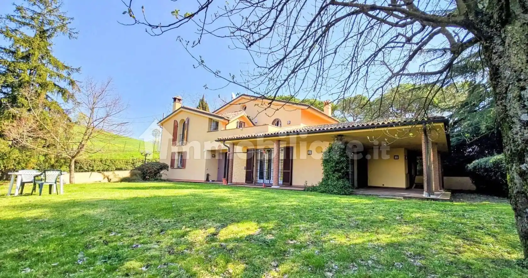 Villa in vendita a Bologna