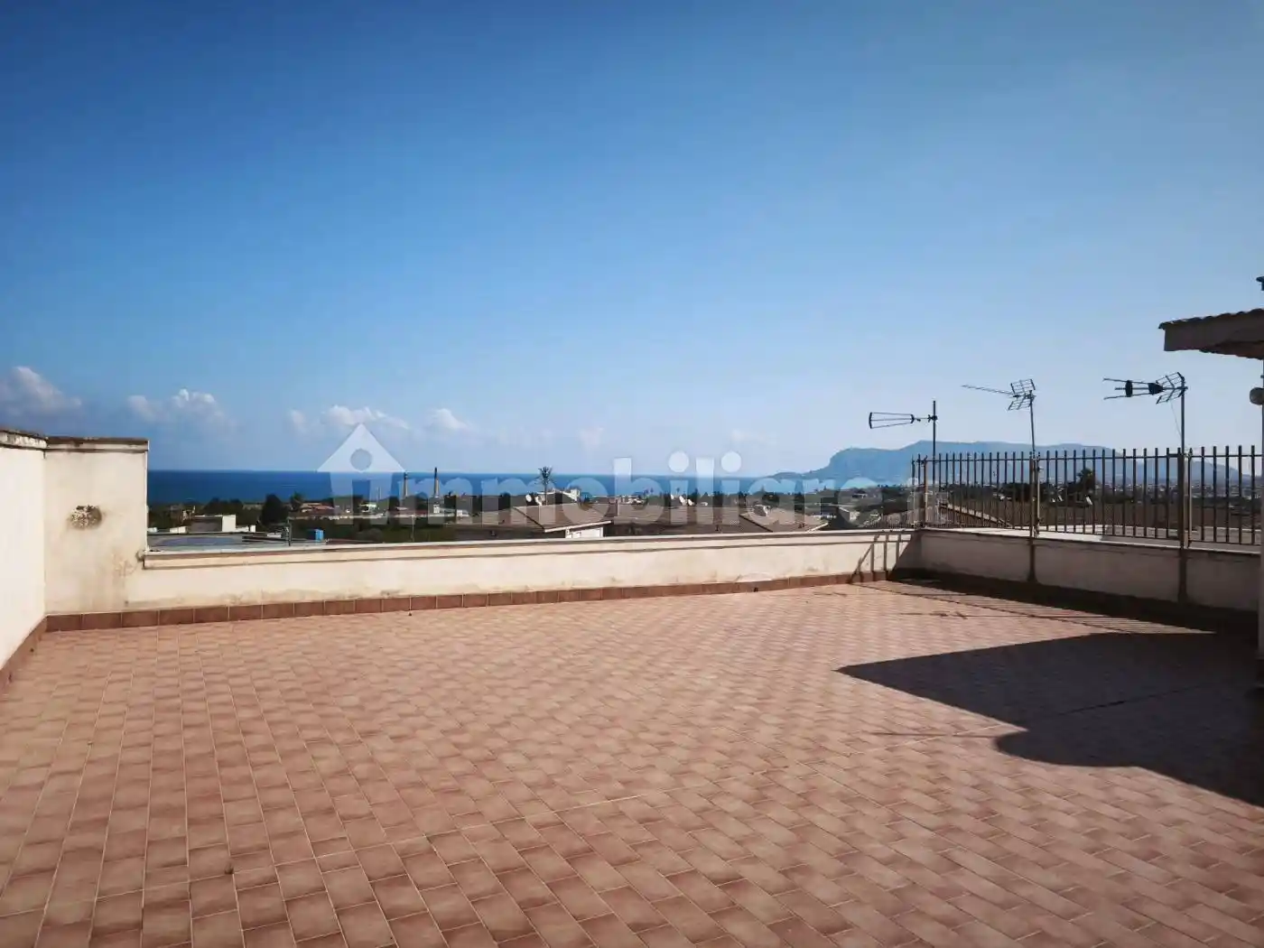 Appartamento in vendita a Palermo