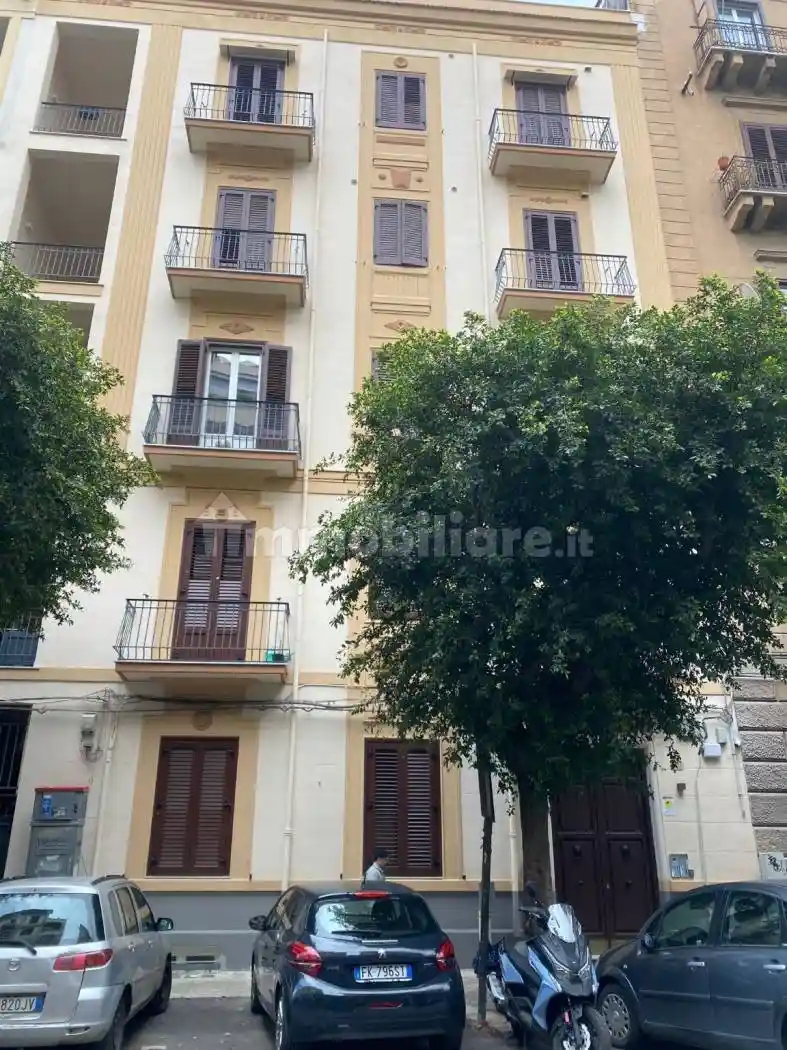 Appartamento in affitto a Palermo