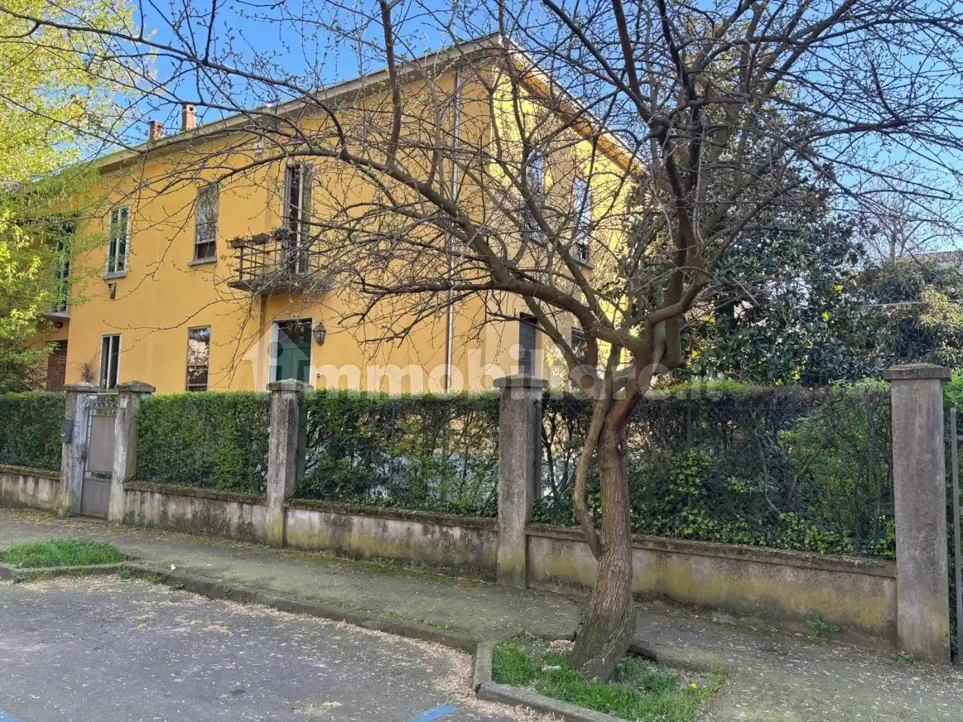 Villa in vendita a Parma