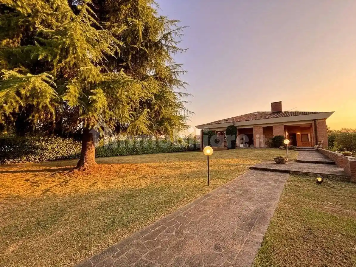 Villa in vendita a Cormons