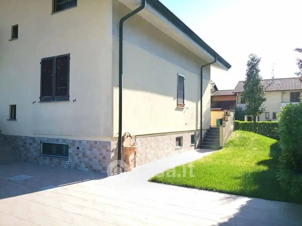 Villa in vendita a Sant'Angelo Lodigiano