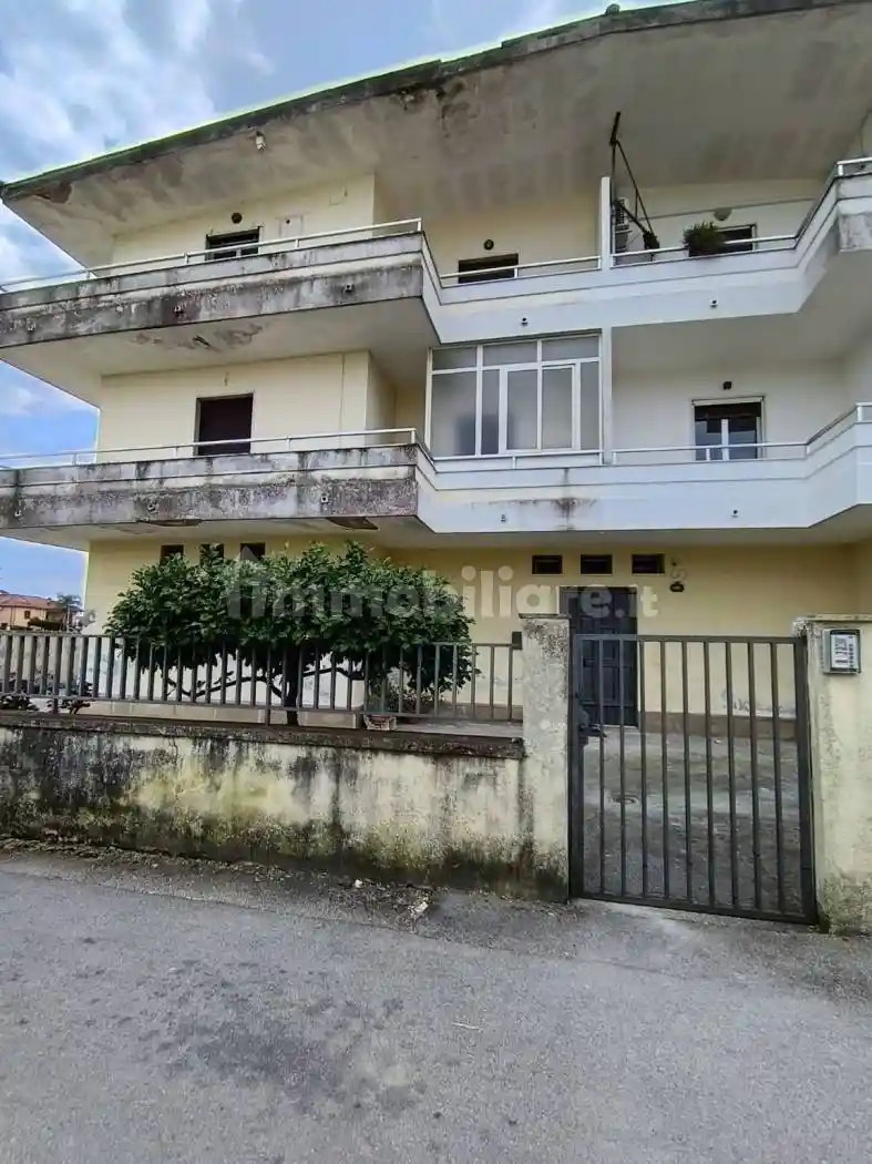 Appartamento in vendita a Grazzanise