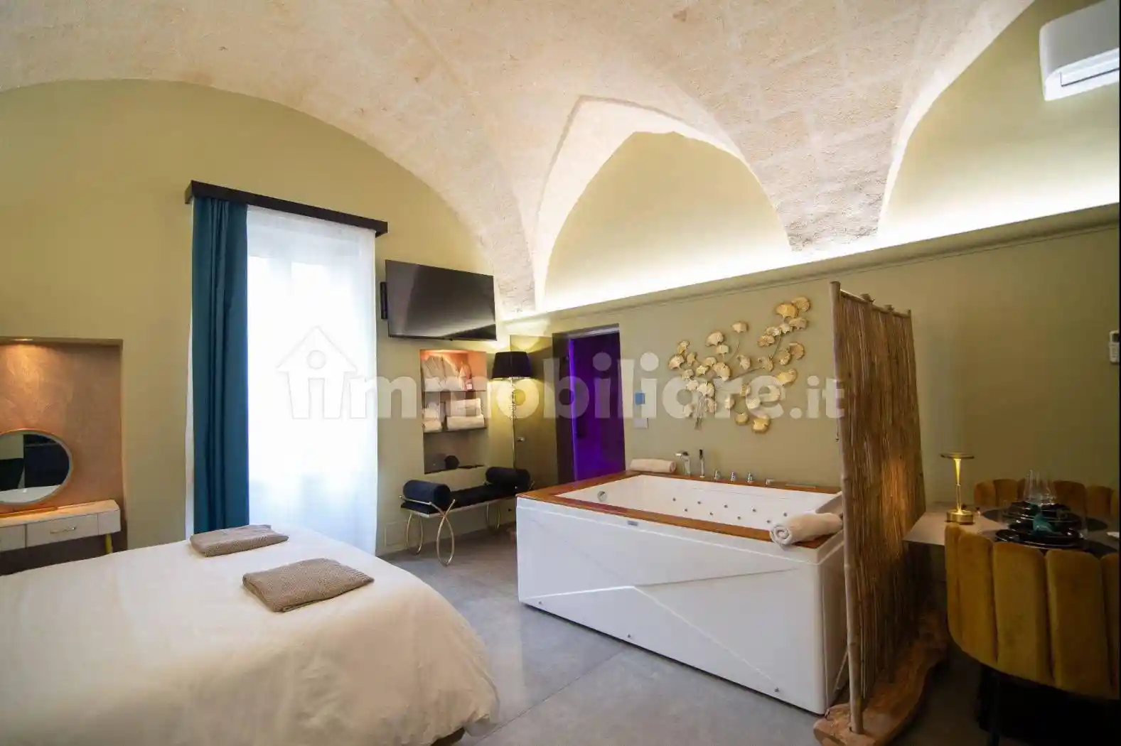 Palazzo - Edificio in vendita a Oria