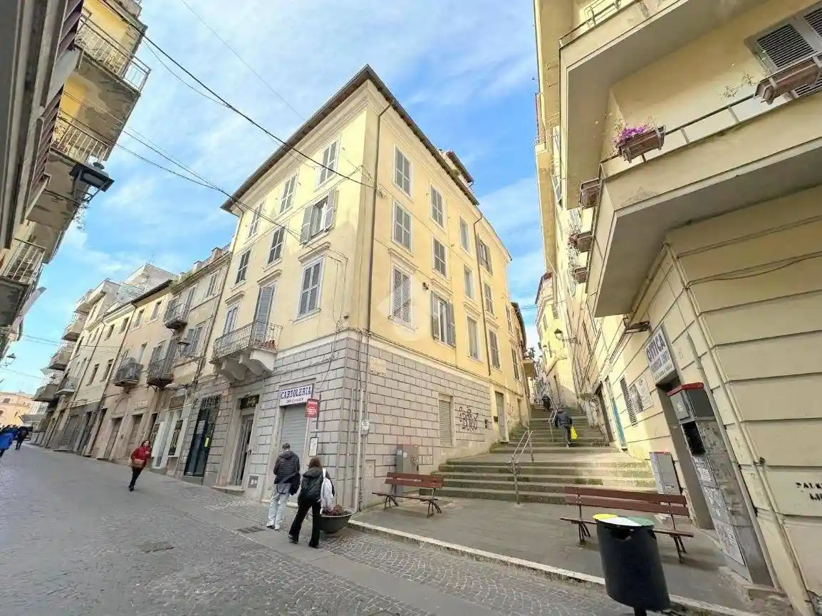 Appartamento in vendita a Velletri