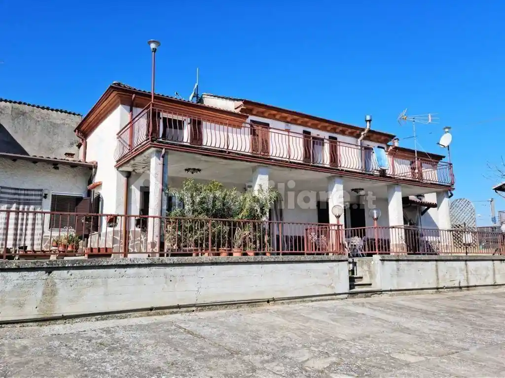 Casa indipendente in vendita a Borgo Priolo