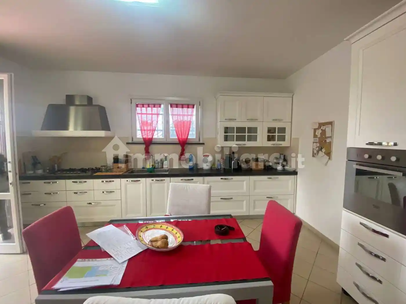 Villa in vendita a Cascina