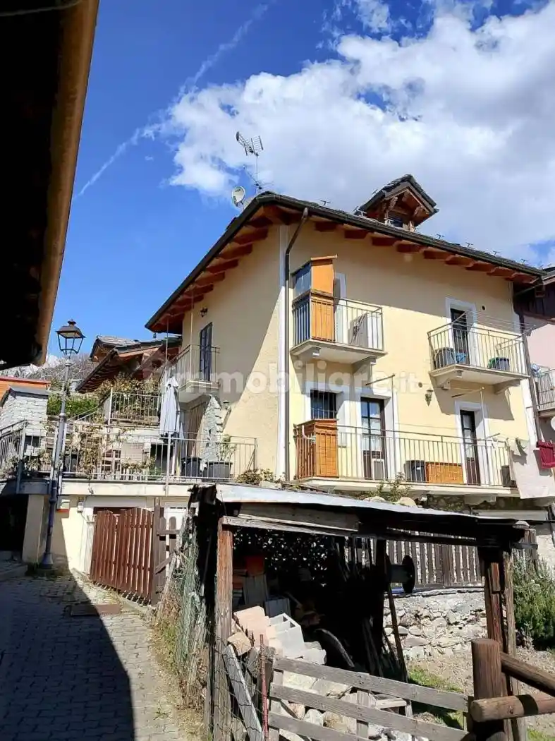 Appartamento in vendita a Saint-Christophe