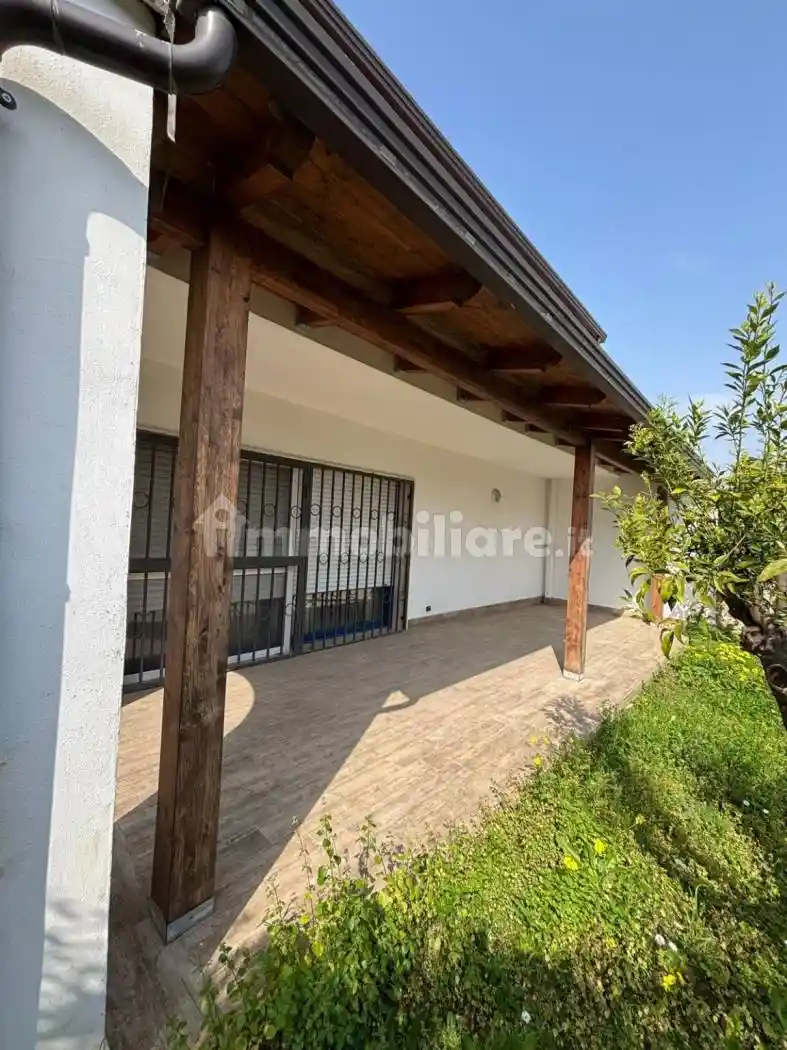 Villa in vendita a Giugliano in Campania