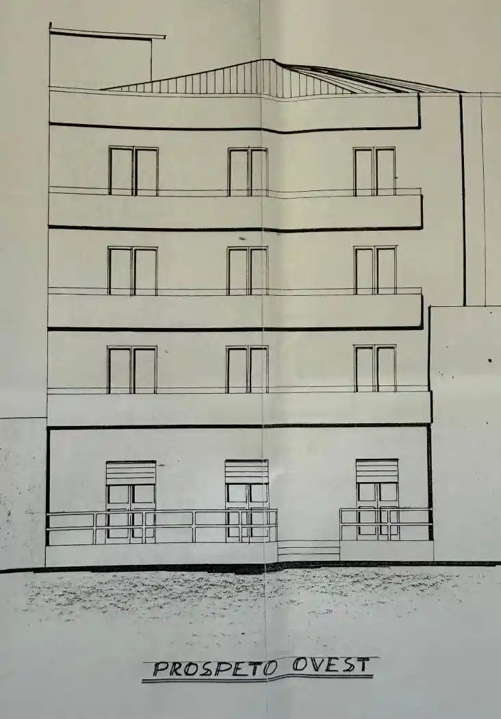 Palazzo - Edificio in vendita a Siano