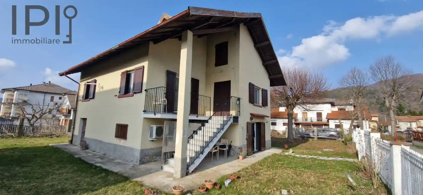 Villa in vendita a Bardineto