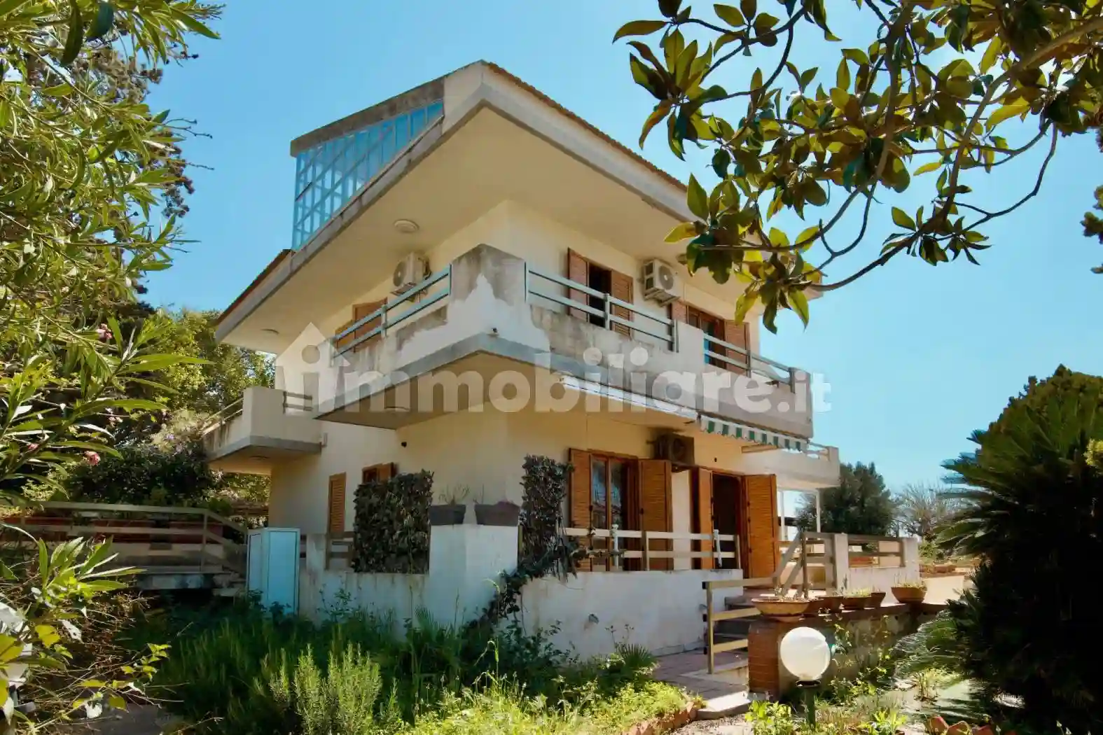 Villa - foto 2
