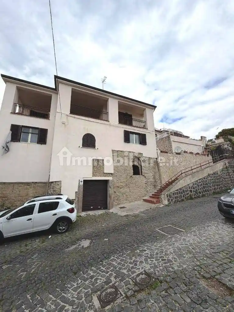 Appartamento in vendita a Pozzuoli