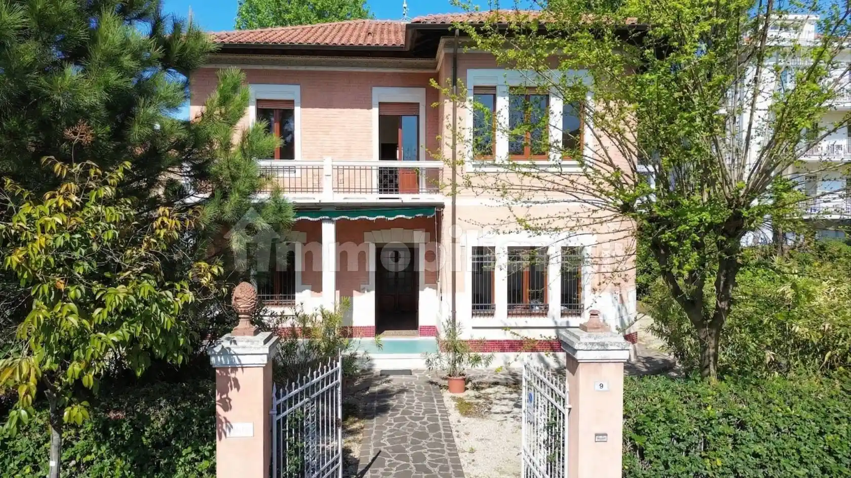 Villa in vendita a Riccione
