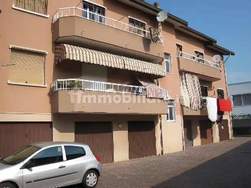 Appartamento in vendita a Seregno