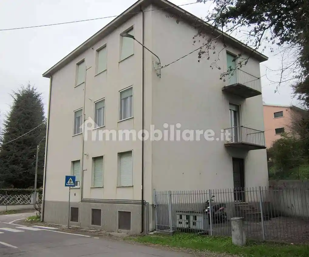 Appartamento in vendita a Casteggio