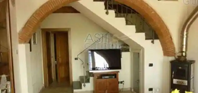 Casa indipendente in vendita a Cascina