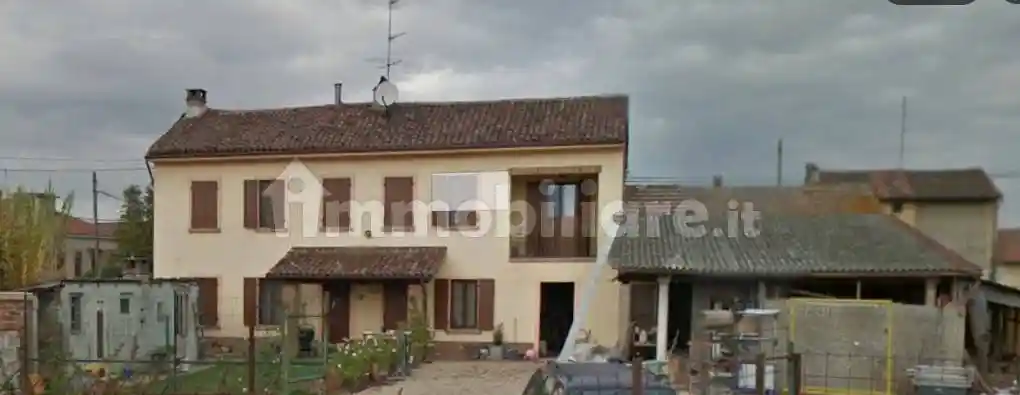 Villa in vendita a Morano sul Po