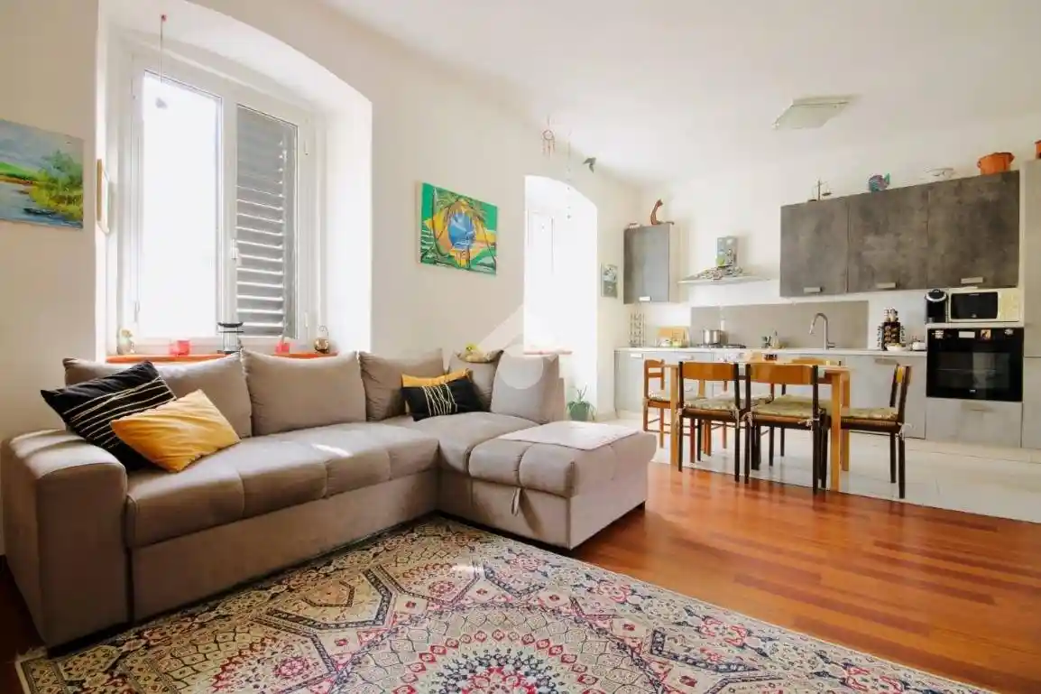 Appartamento in vendita a Trieste