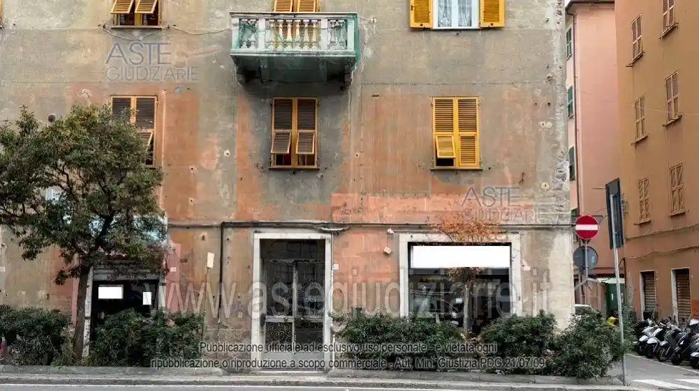 Appartamento in vendita a Genova