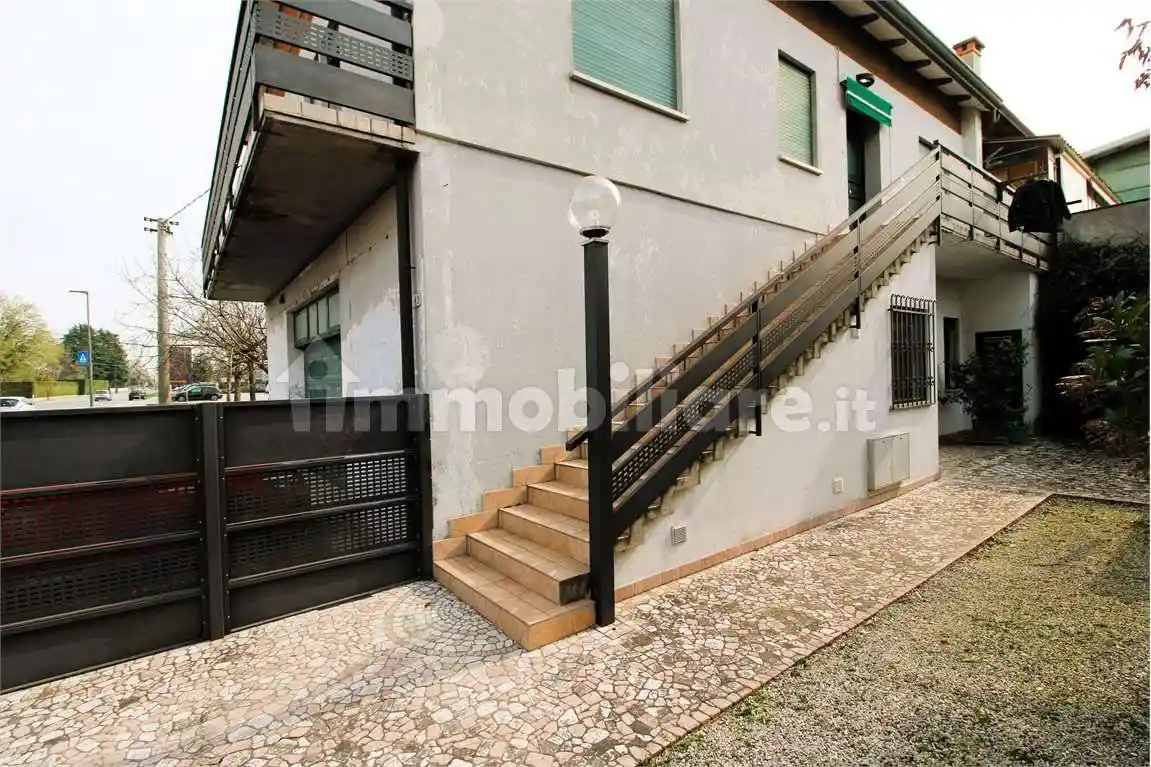 Appartamento in vendita a Cadoneghe