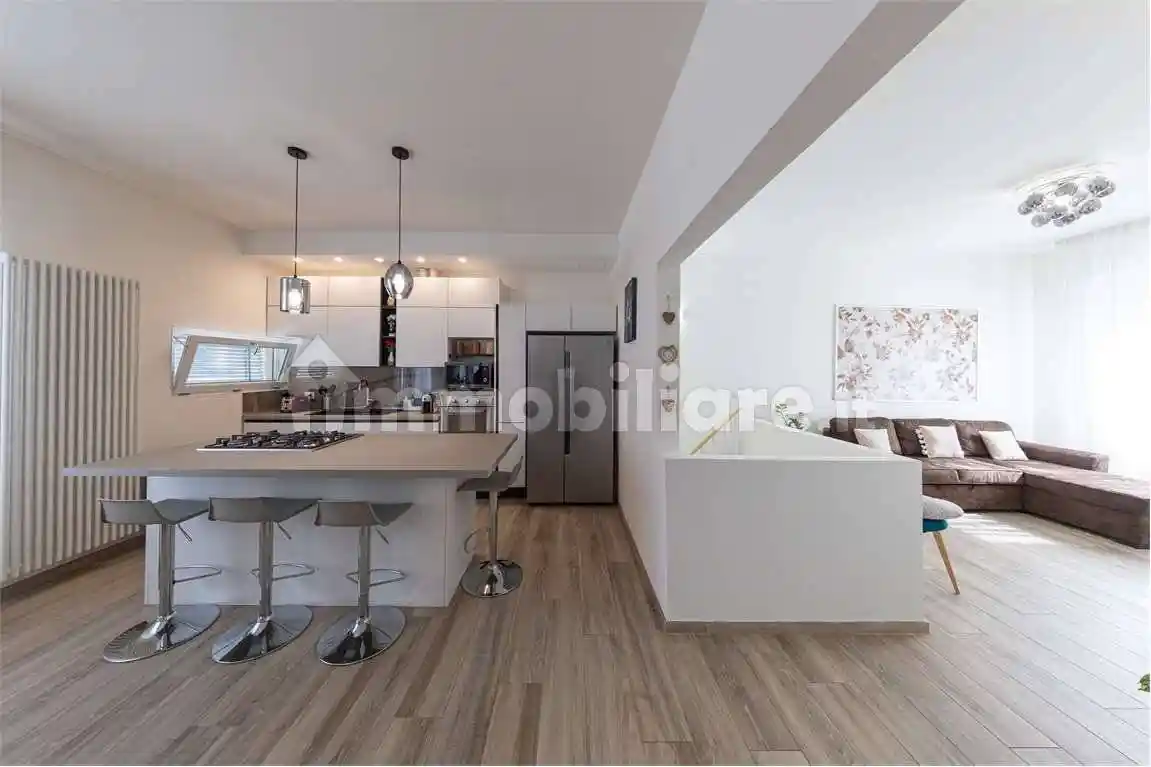 Appartamento in vendita a Modena