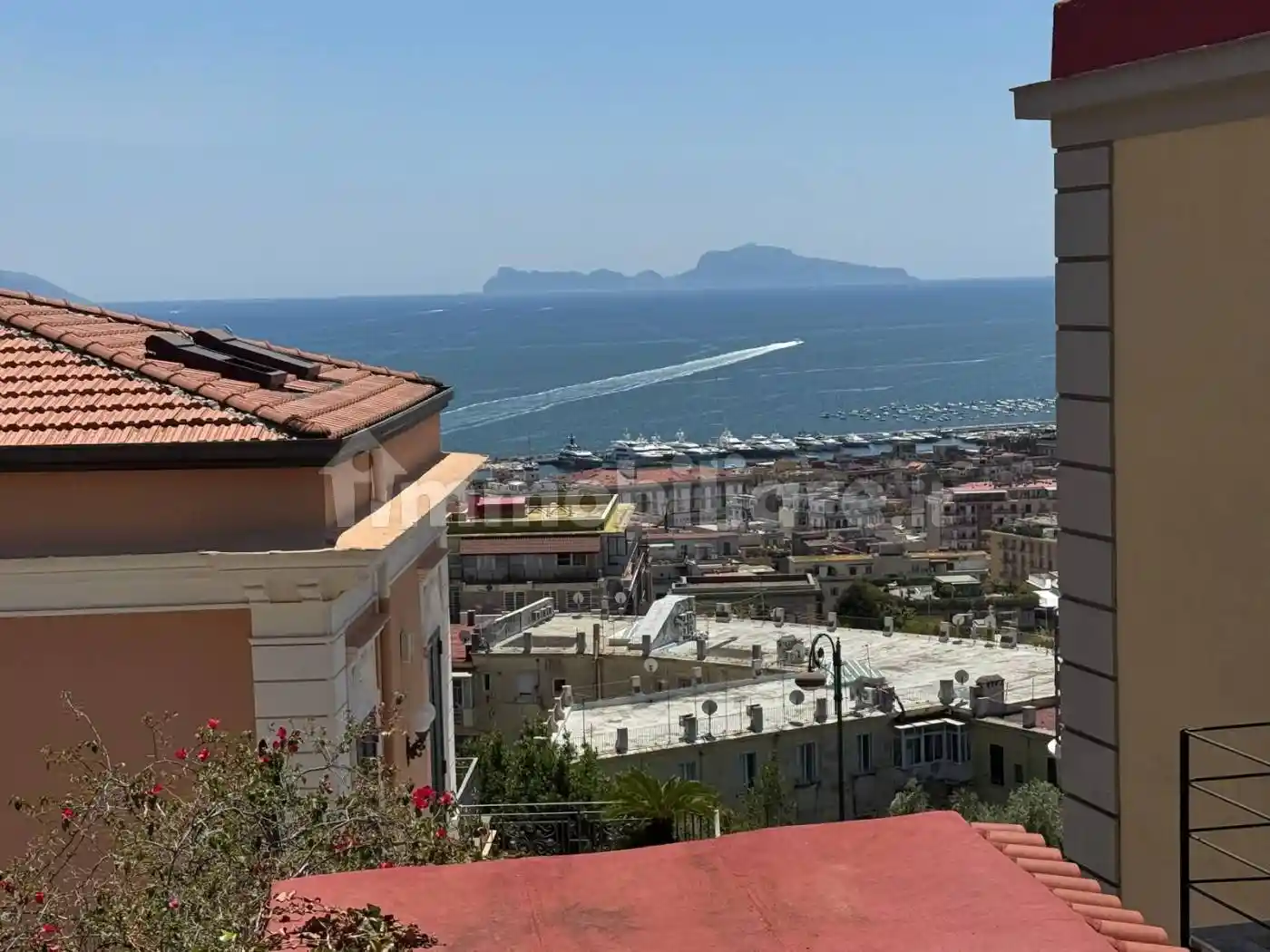 Appartamento in vendita a Napoli