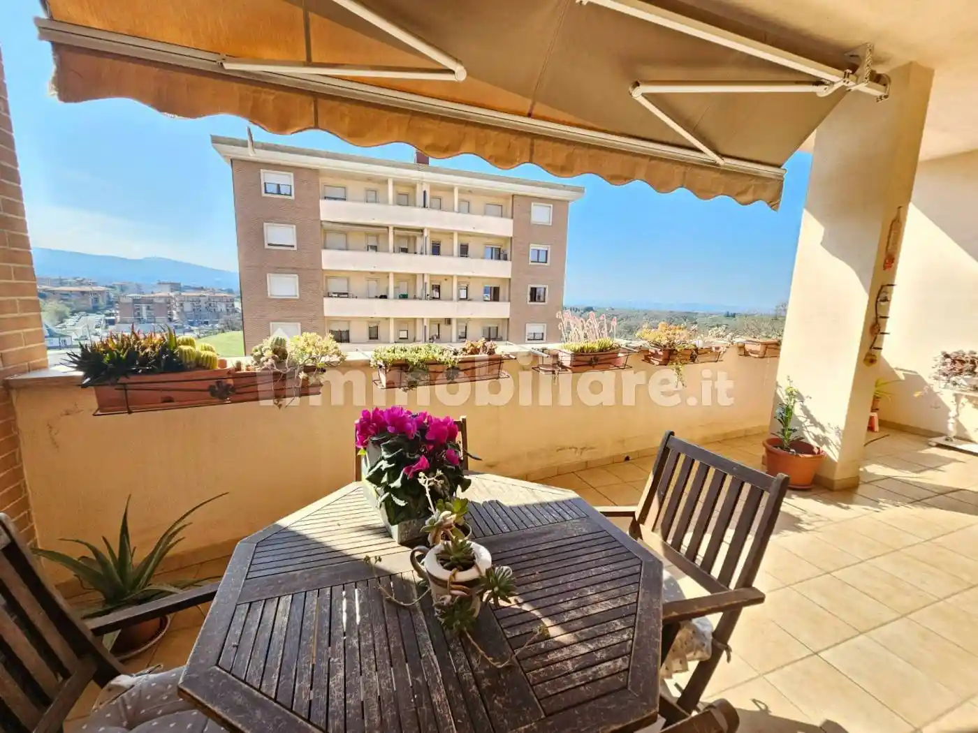 Appartamento in vendita a Viterbo