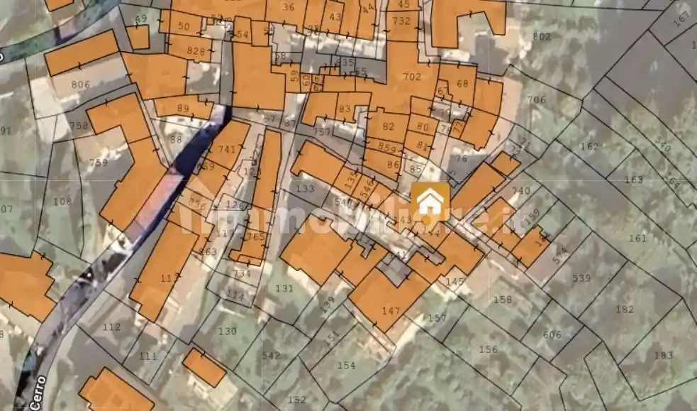 Casa indipendente in vendita a Brusnengo