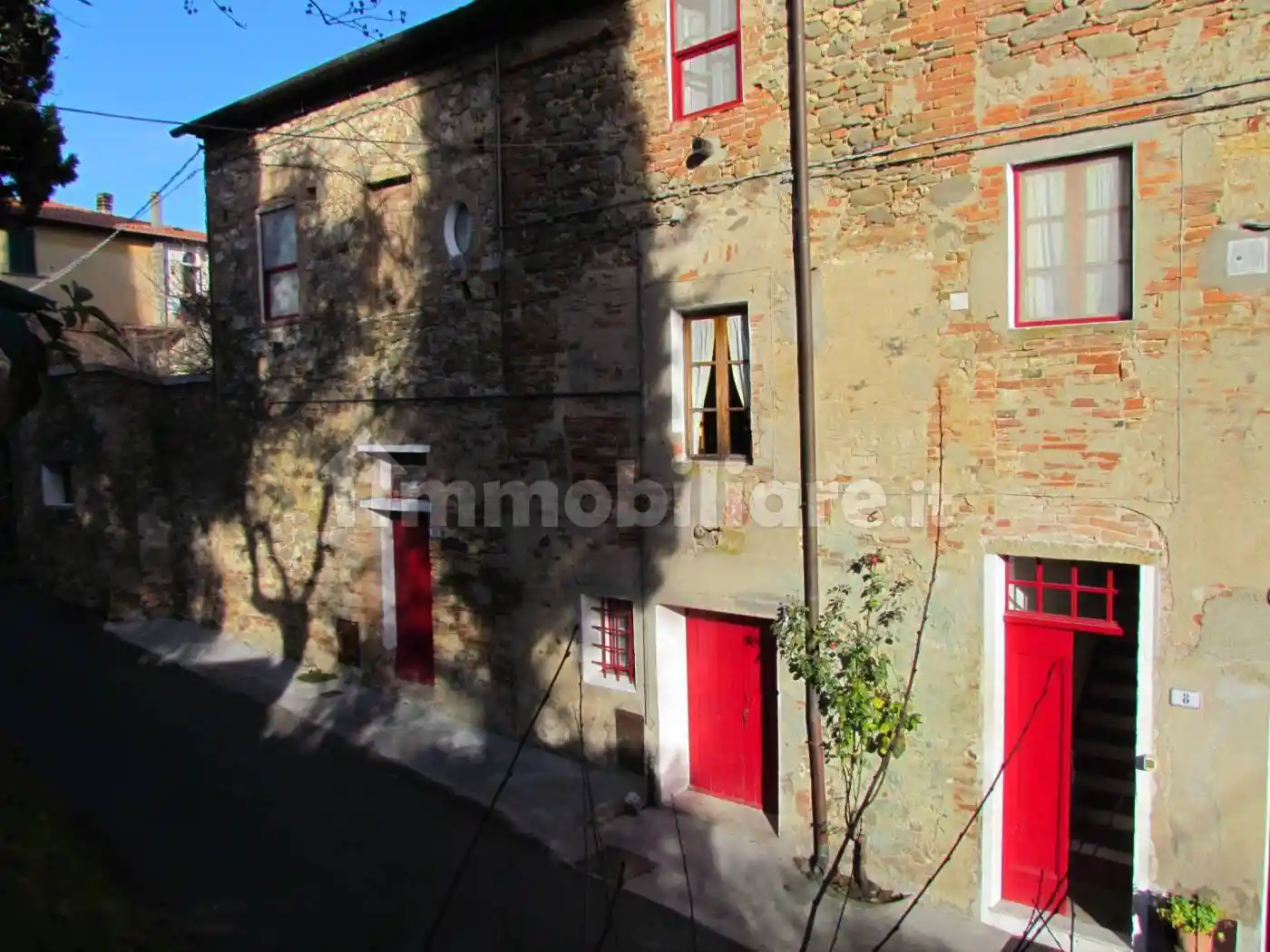 Casa indipendente in vendita a Terricciola