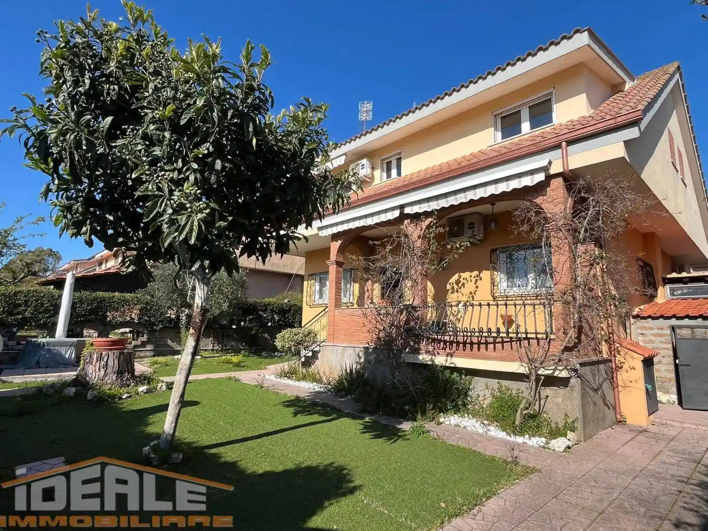 Villa in vendita a Ardea