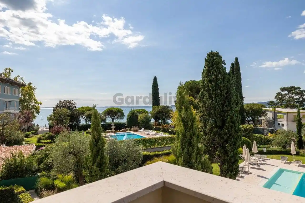 Appartamento in vendita a Toscolano-Maderno