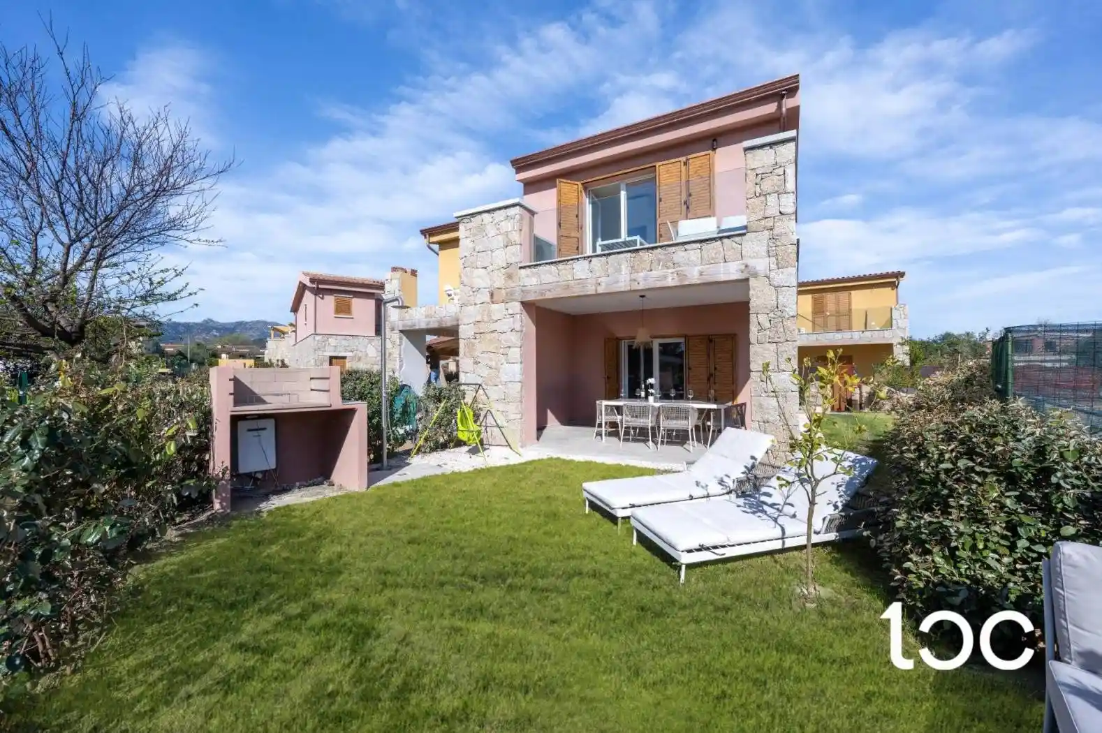 Villa in vendita a San Teodoro