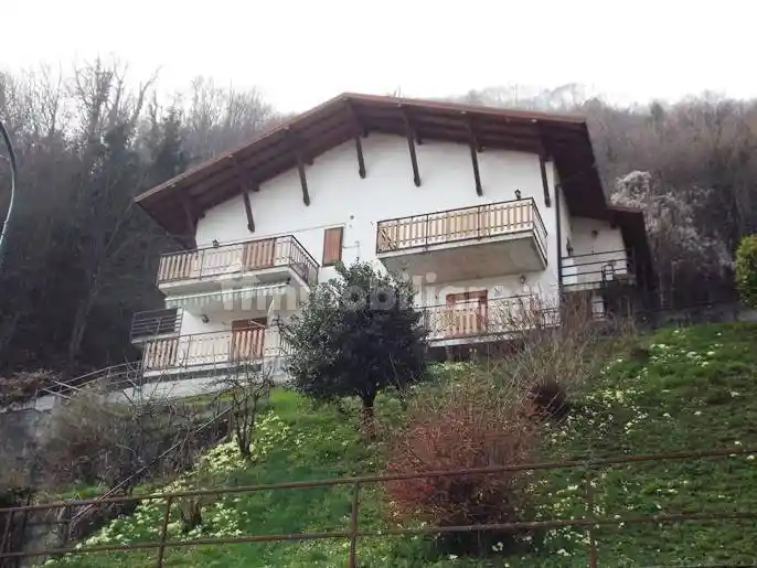 Appartamento in vendita a Algua